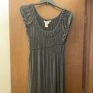 NWOT Max Studio rushed stretchy maxi dress in medium gray color